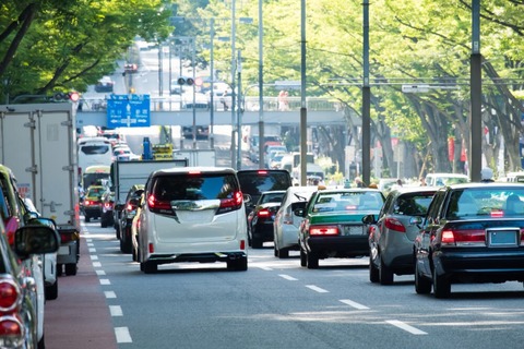 『都内』で車を持つ意味ってあんまりなくないか？？？？？？