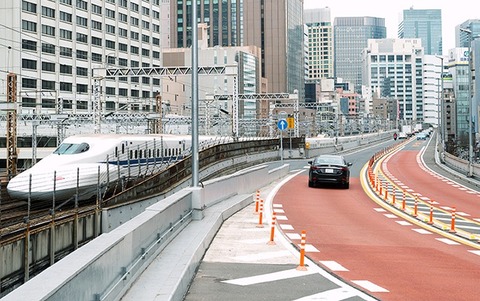 【悲報】運転中に「うわぁ・・・やばい奴だな・・・ 」ってなる車の特徴ｗｗｗｗｗｗ
