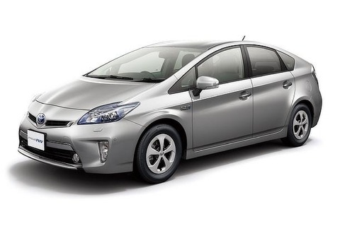 【悲報】このプリウスの『車内』、ガチでヤバイｗｗｗｗｗｗｗ