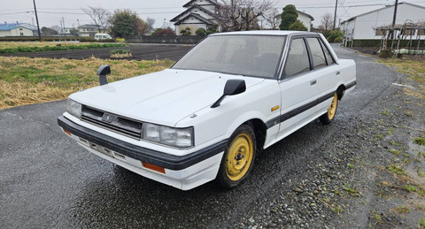ワイの夢が旧車に乗ってタバコを吹かしながら音楽聴くことなんだけど