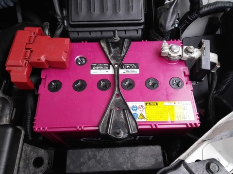 【悲報】愛車のバッテリーを6年以上替えてないんだけど・・・・・