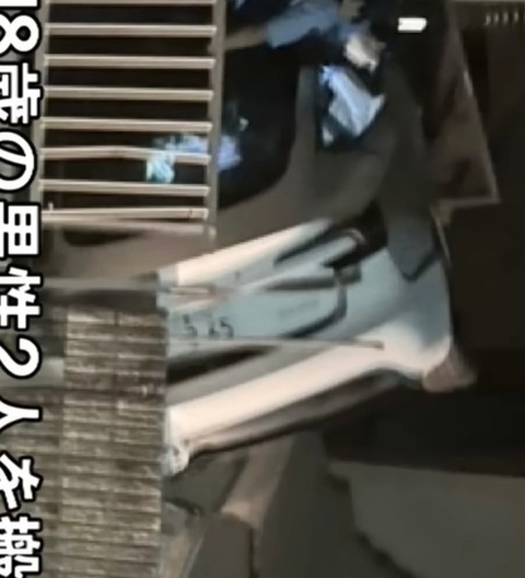 この画像の車種を教えてくれ頼む