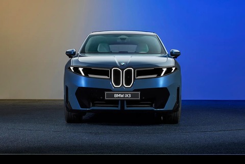 お前ら「BMWの豚鼻デカすぎワロタｗｗｗｗ」BMW「ほーん…」