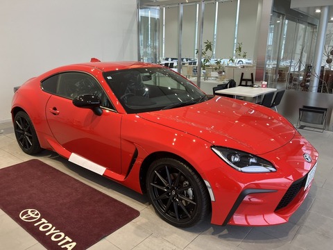 【緊急】スポーツカー納車されたわｗｗｗｗｗｗｗｗ