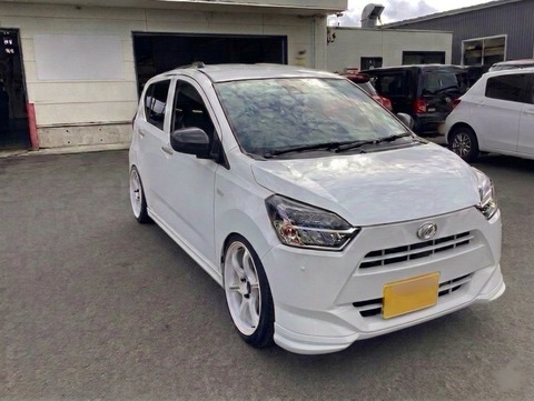 【画像】新車で130万円の軽自動車、カッコよすぎるwwwwww